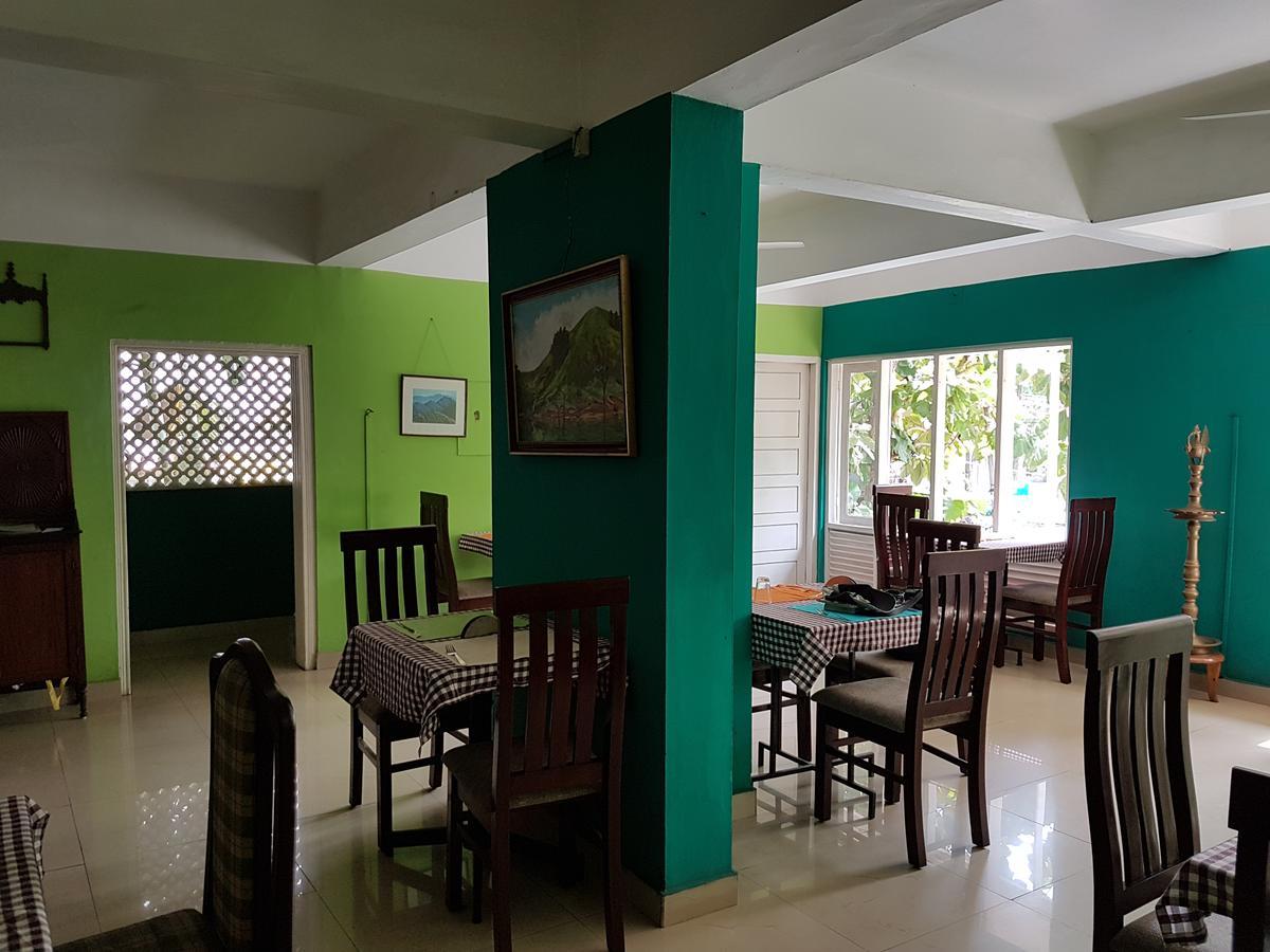 Casa Linda Hotel Kochi Exterior foto